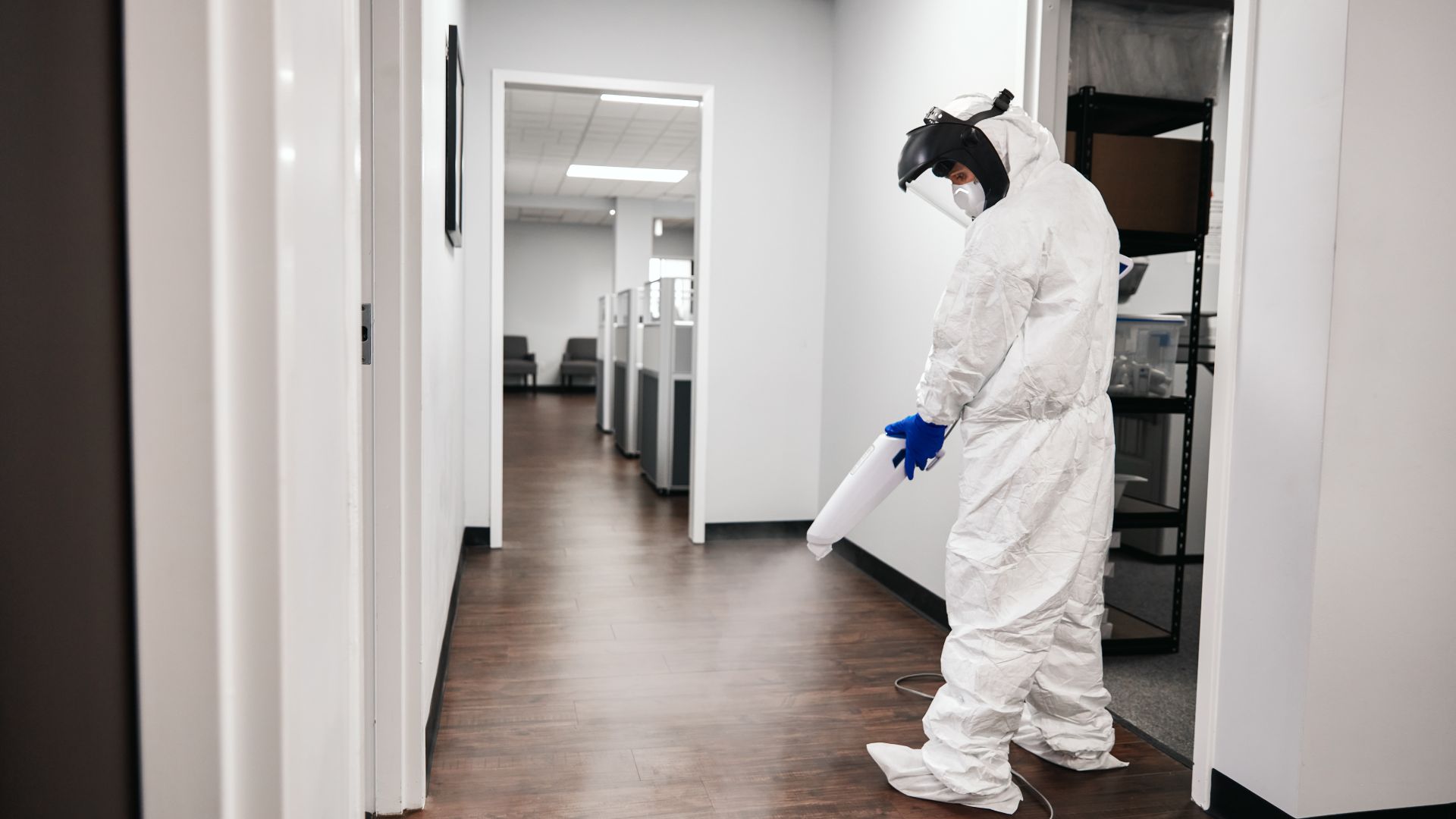 nebulizzazione per sanificare capannoni e magazzini